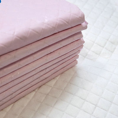 60X60 3 Katlı Konvansiyonel Tek Kullanımlık Pet Ebeveynler Yıkanabilir Köpek Pee Pedleri